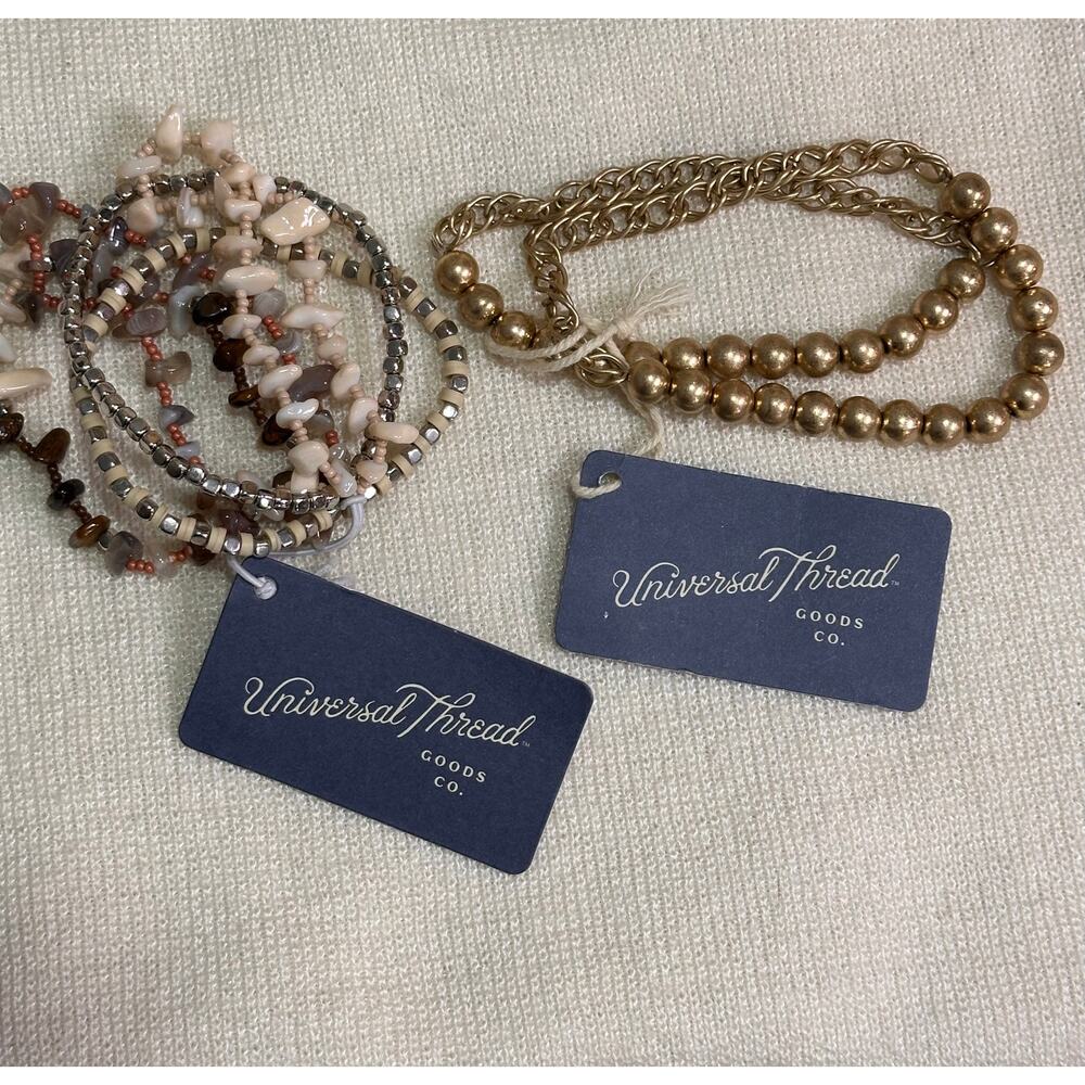 Universal Thread Layered Bracelet Bundle Gold Beaded Stone Stretch Boho NWT - Picture 1 of 1